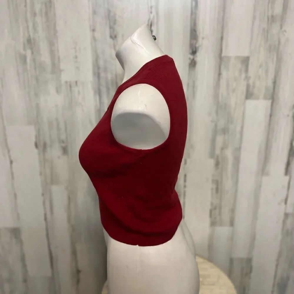 Crop top - Picture 2 of 5